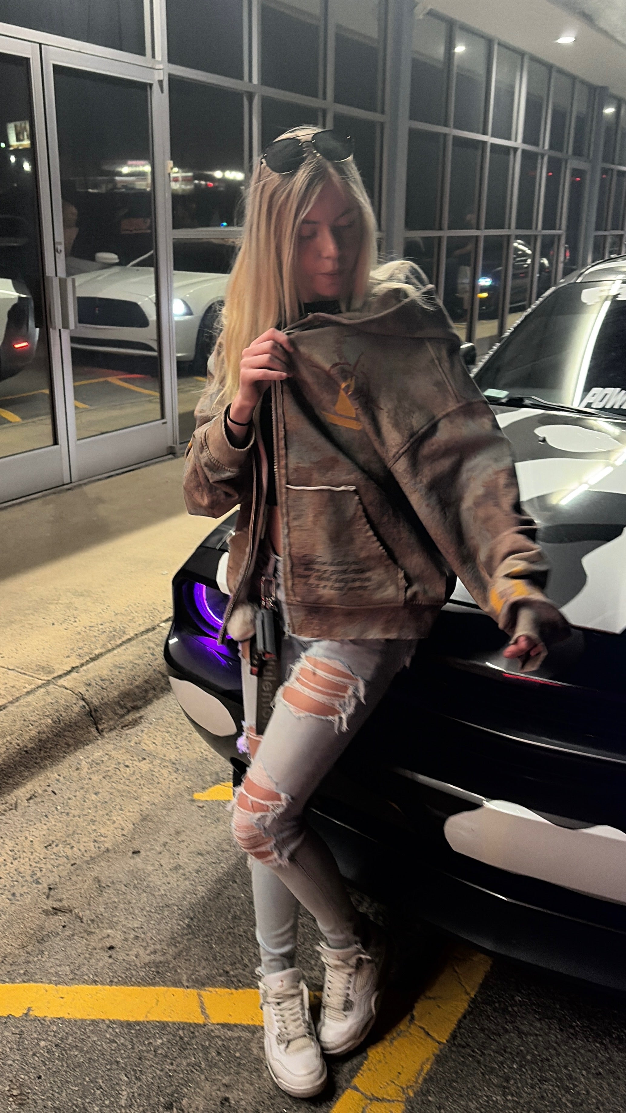 "NO GOOD WAR"  ZIP-UP
